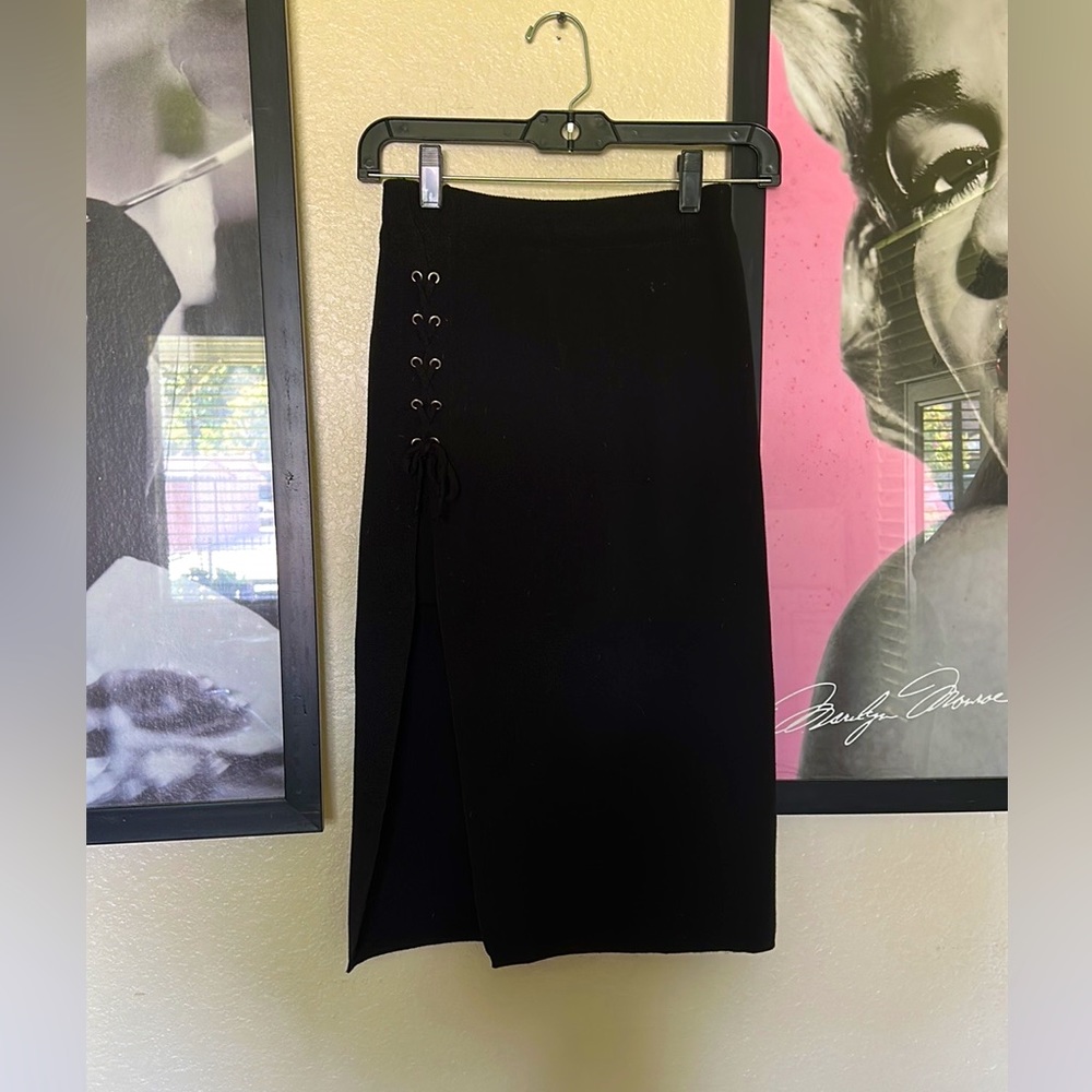 Knit skirt